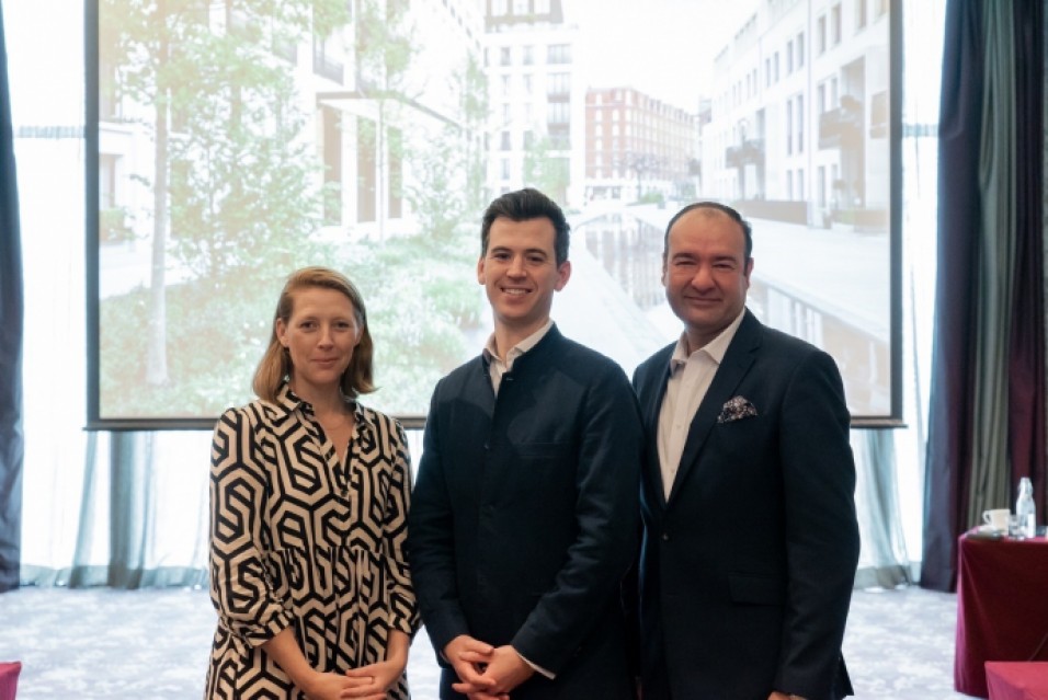 18879_2